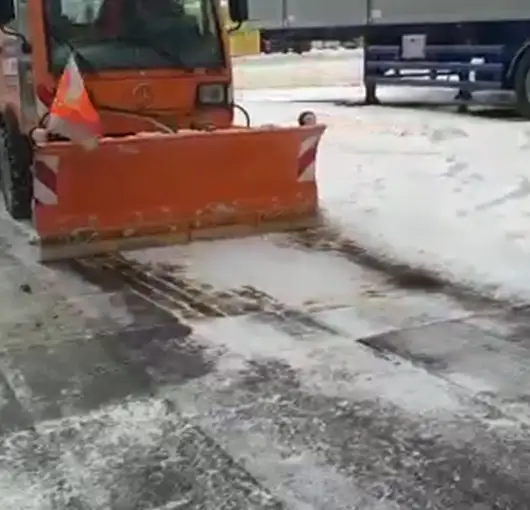 geabcon-snow-truck